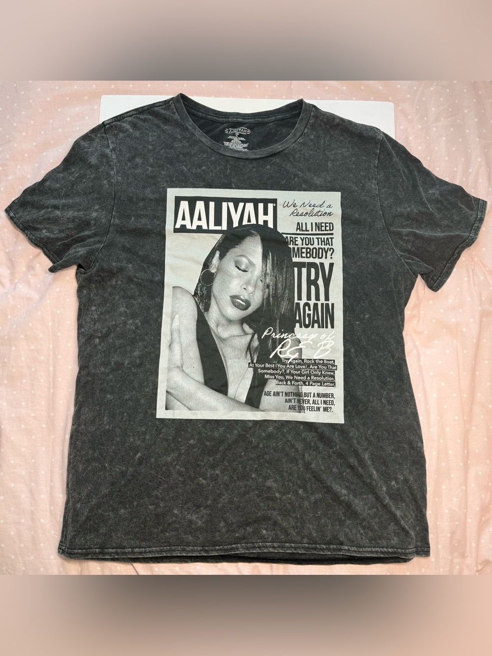 💐 Aaliyah Graphic Short Sleeve T-Shirt